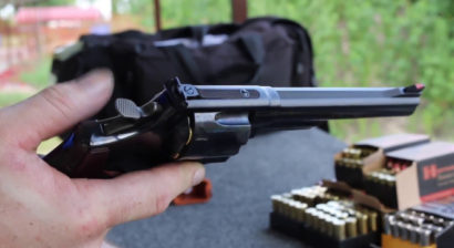 Getting the feel for the vaunted S&W Model 29 in .44 Magnum (VIDEO)